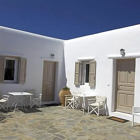 Elenis Village فندق 3*