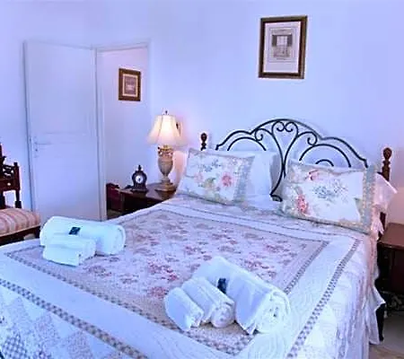 Elenis Village فندق 3*